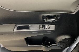 Toyota Yaris esikatselu 18