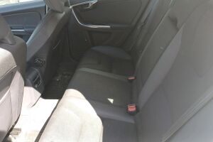 Volvo V60 esikatselu 28