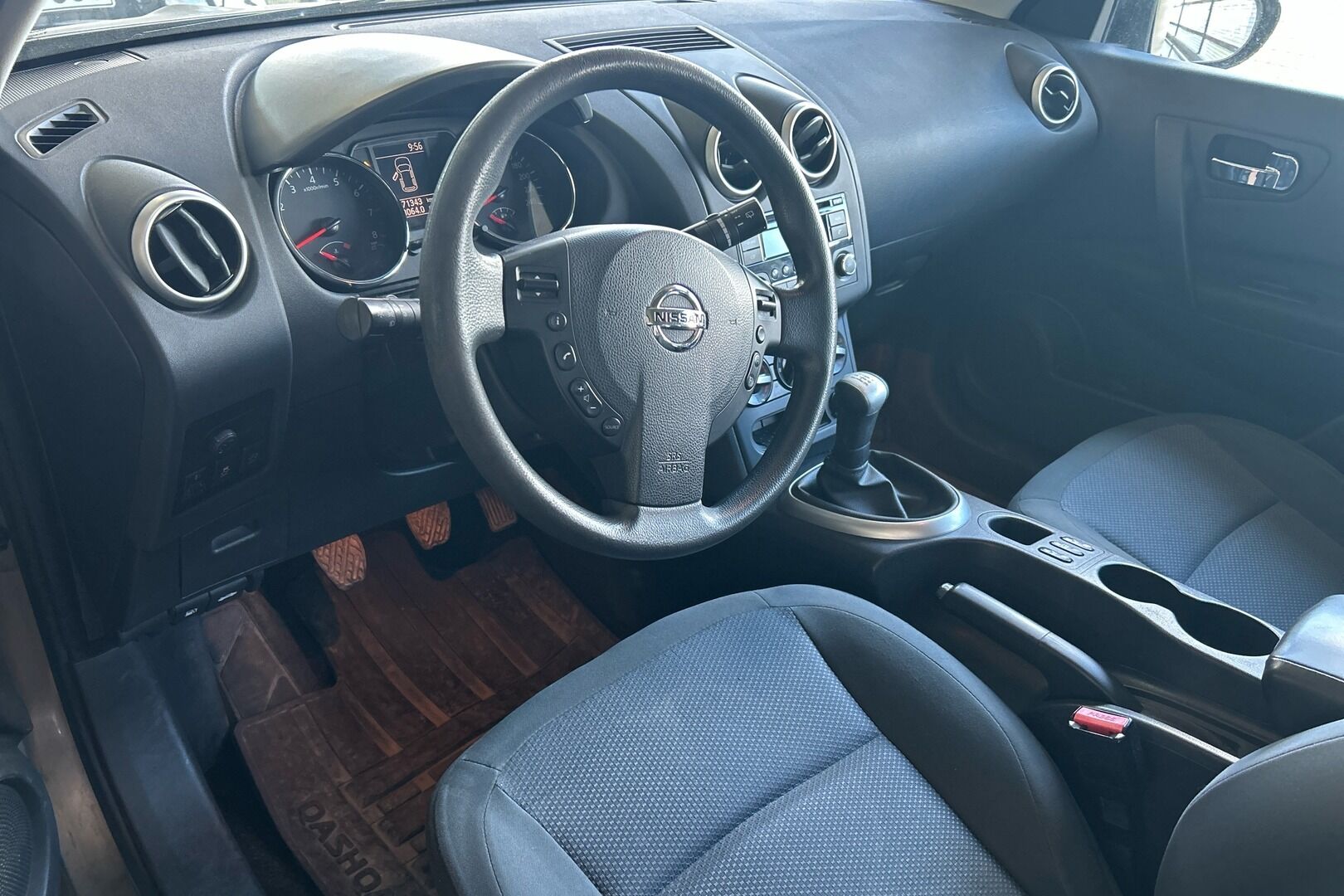 Nissan Qashqai iso kuva 2