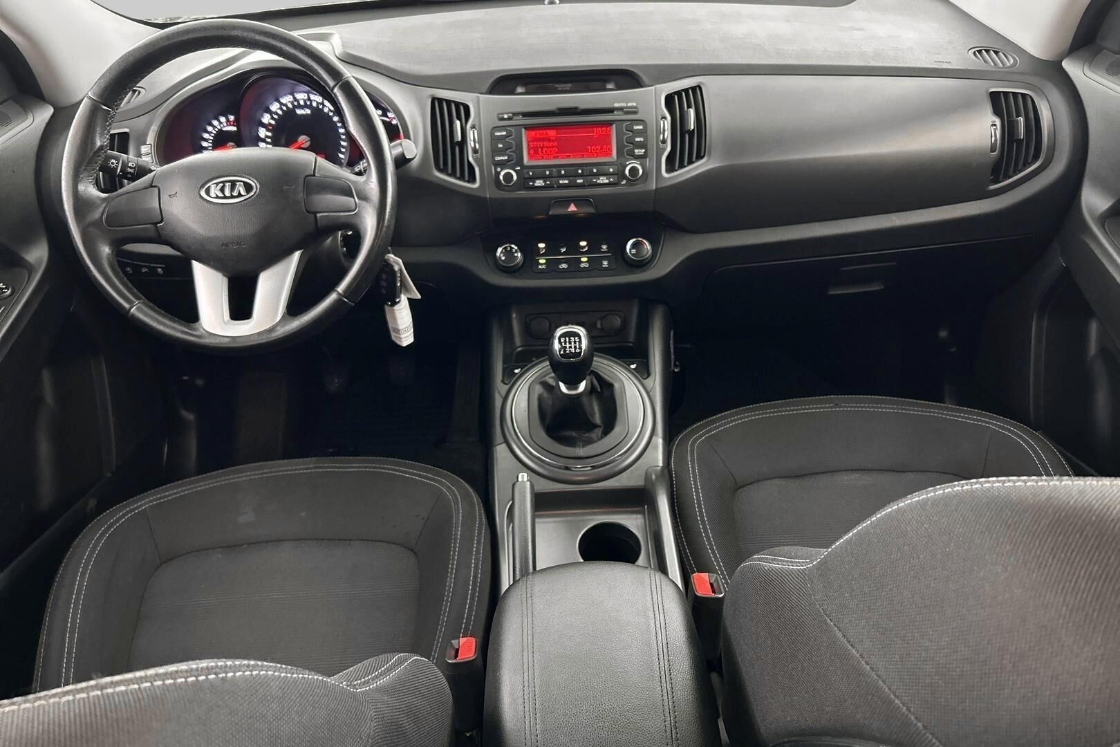 Kia Sportage iso kuva 10