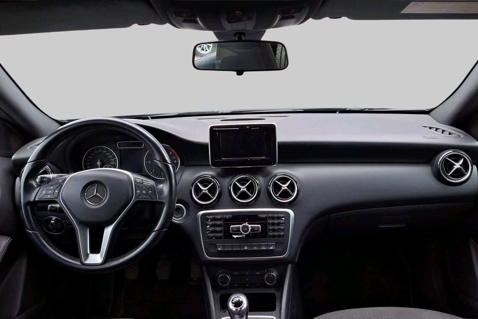 Mercedes-Benz A iso kuva 10