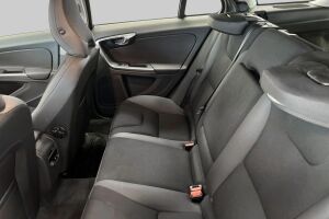 Volvo V60 esikatselu 20
