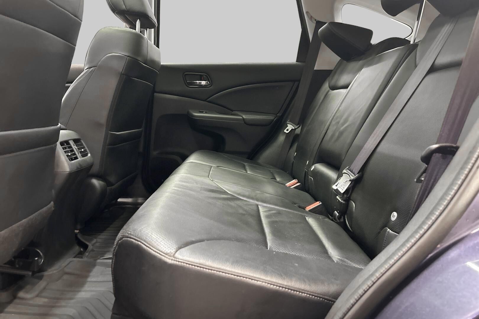 Honda CR-V iso kuva 10