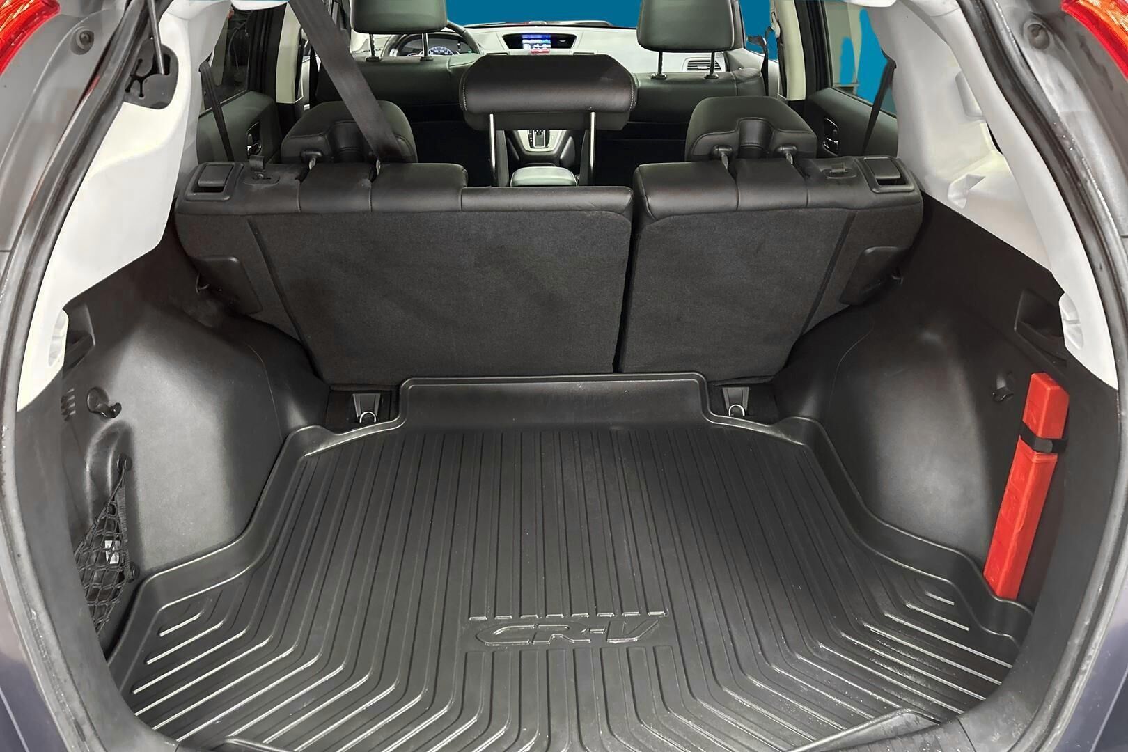 Honda CR-V iso kuva 12