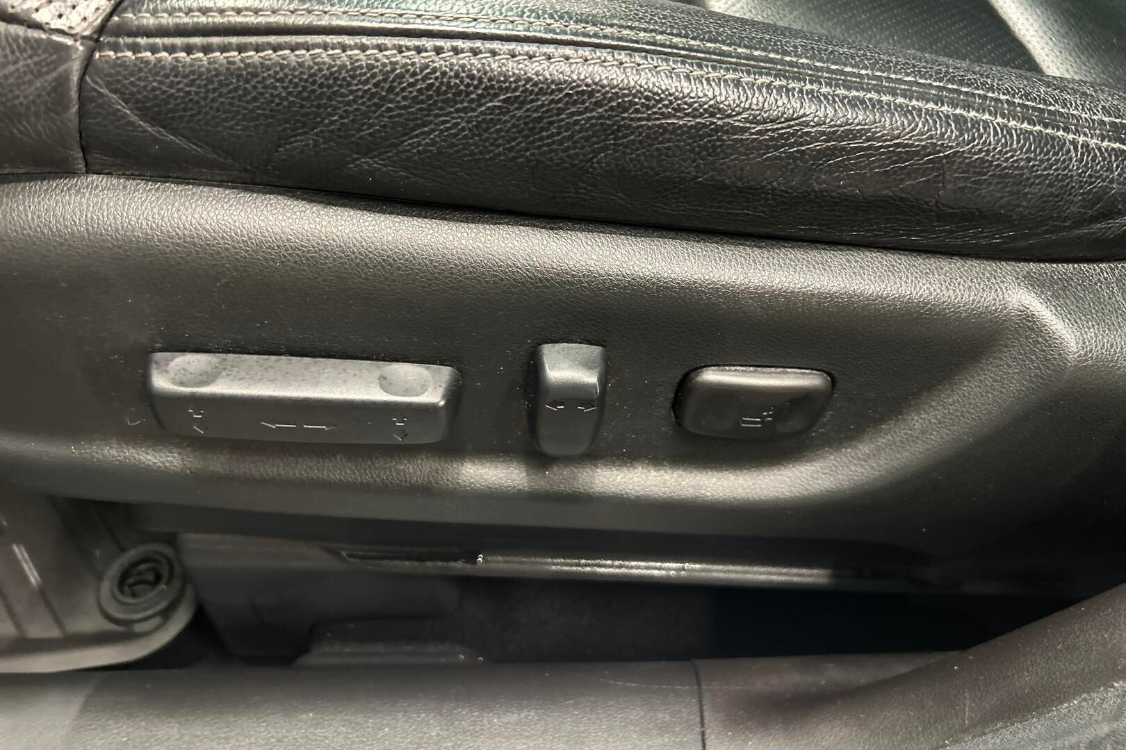 Honda CR-V iso kuva 28