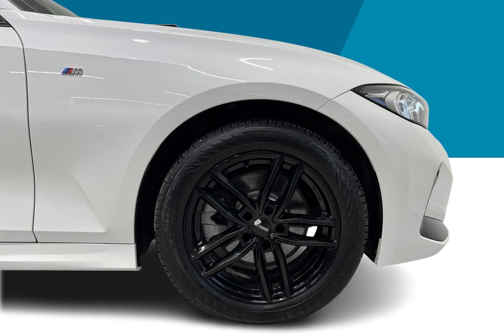 BMW 3-SARJA iso kuva 11