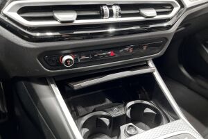 BMW 3-SARJA esikatselu 21