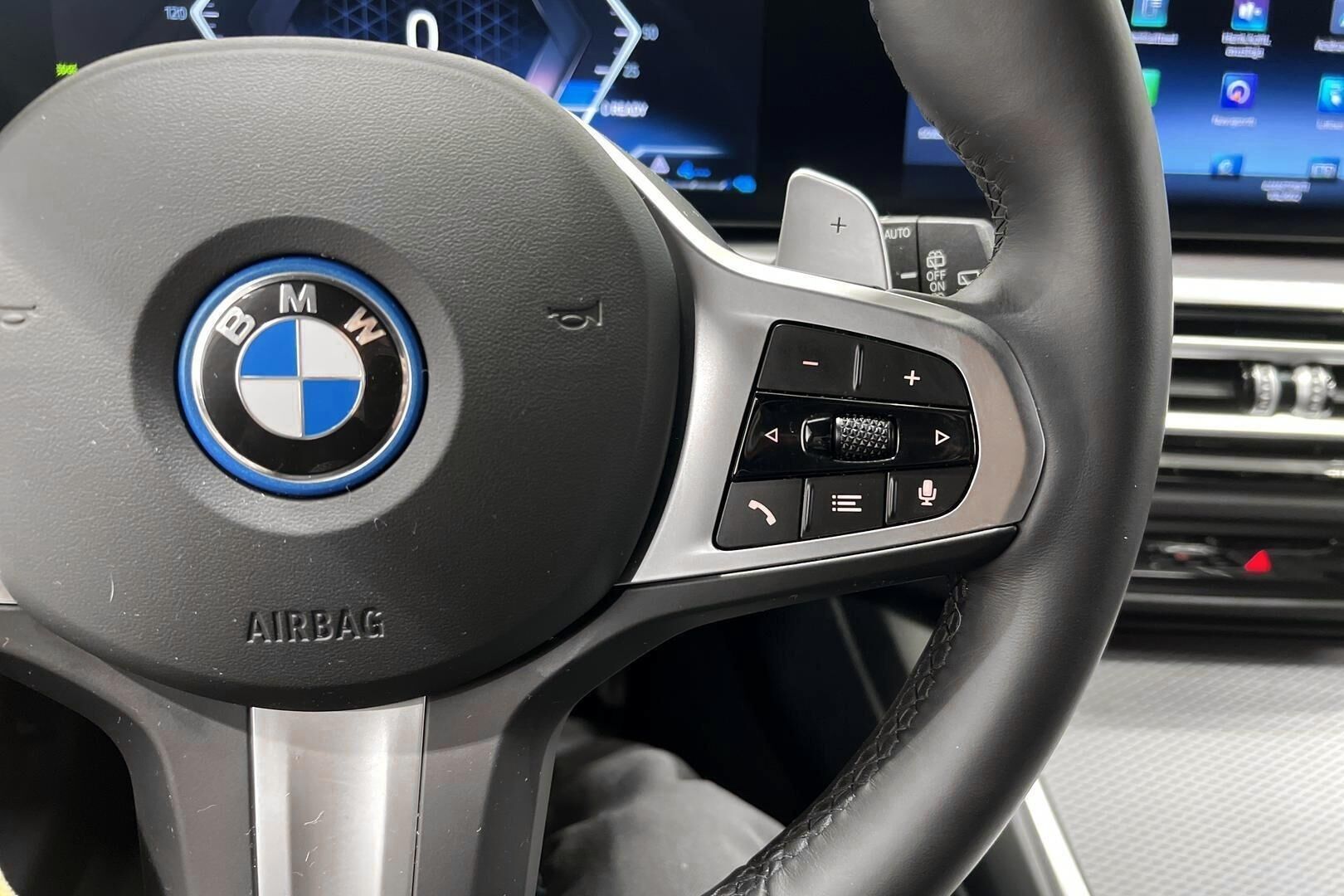 BMW 3-SARJA iso kuva 24