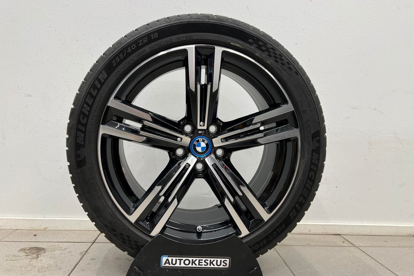 BMW 3-SARJA iso kuva 33