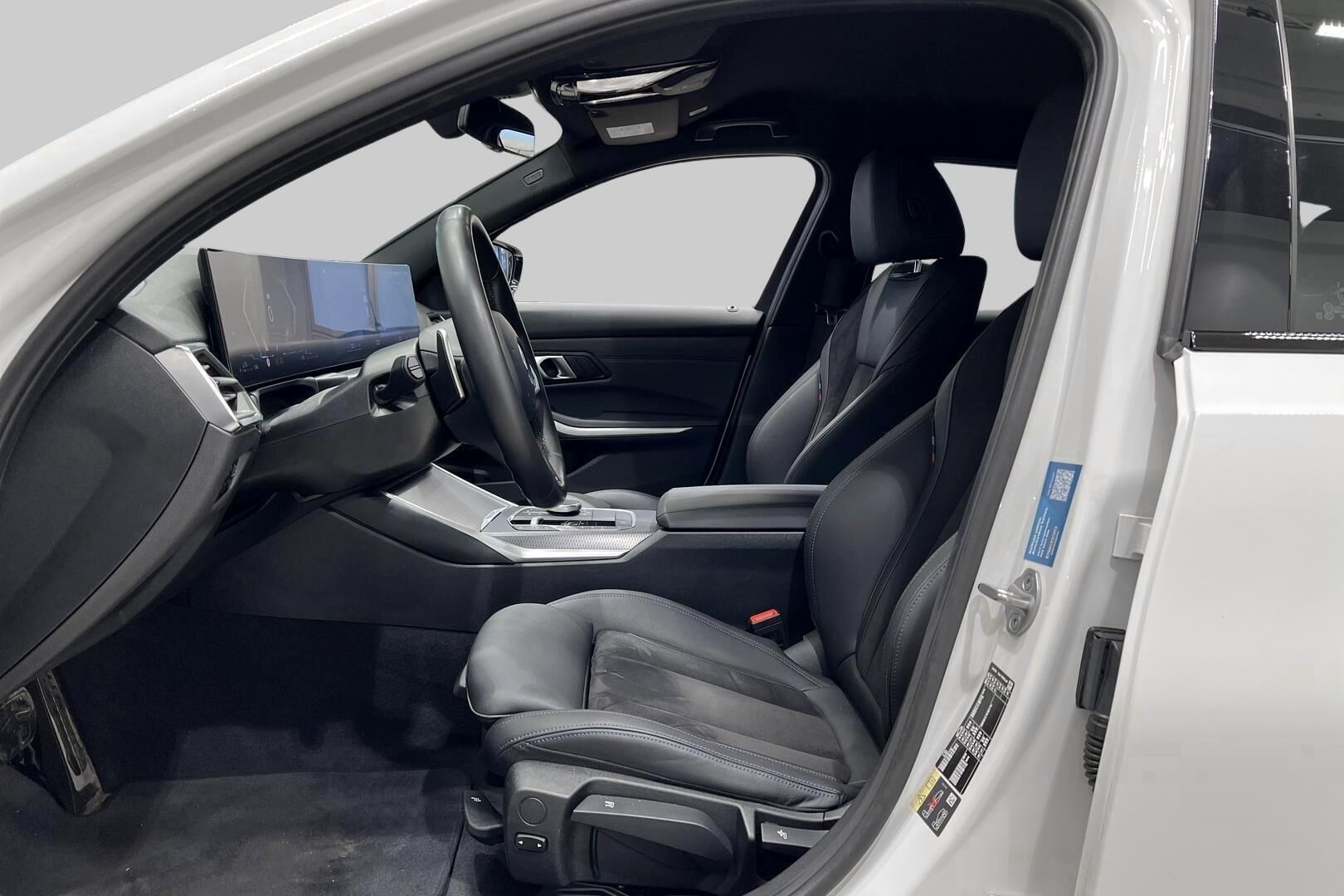 BMW 3-SARJA iso kuva 9