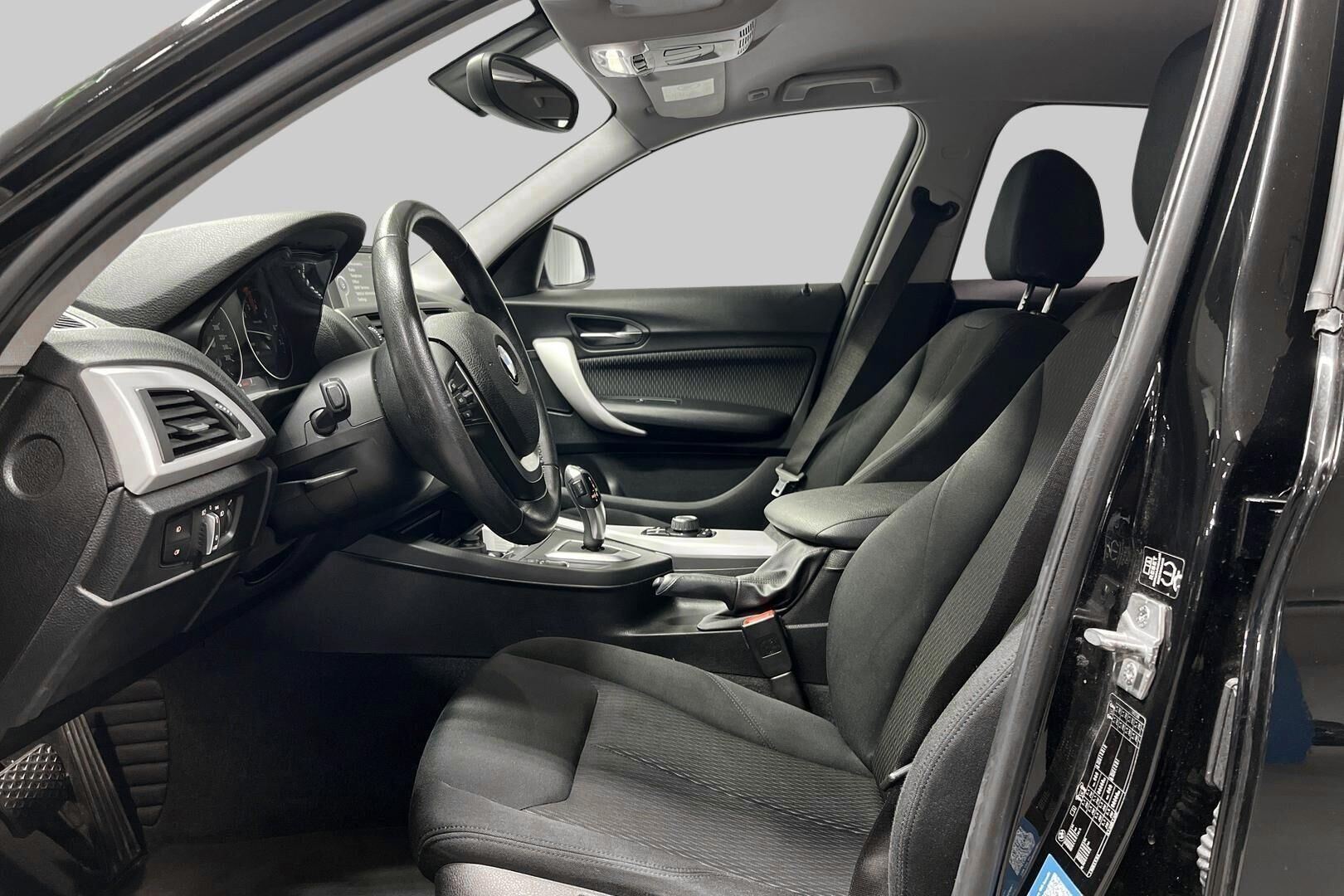BMW 1-sarja iso kuva 9