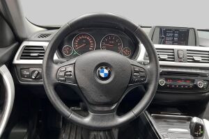 BMW 3-SARJA esikatselu 28
