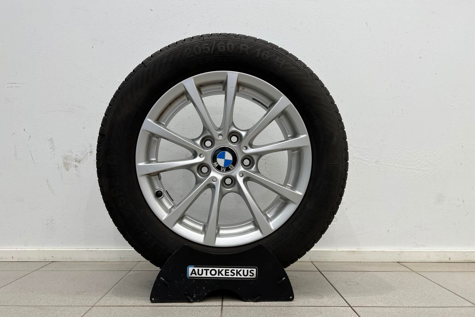 BMW 3-SARJA iso kuva 29