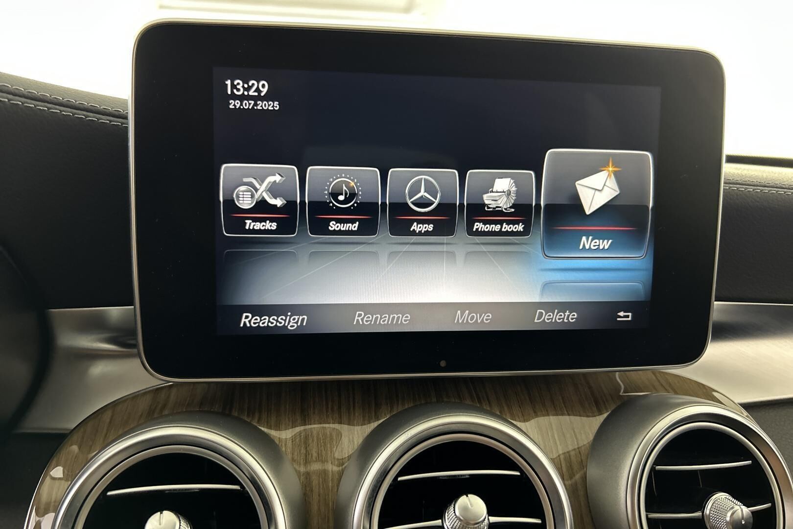 Mercedes-Benz C iso kuva 19