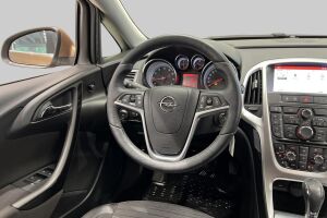 Opel Astra esikatselu 23
