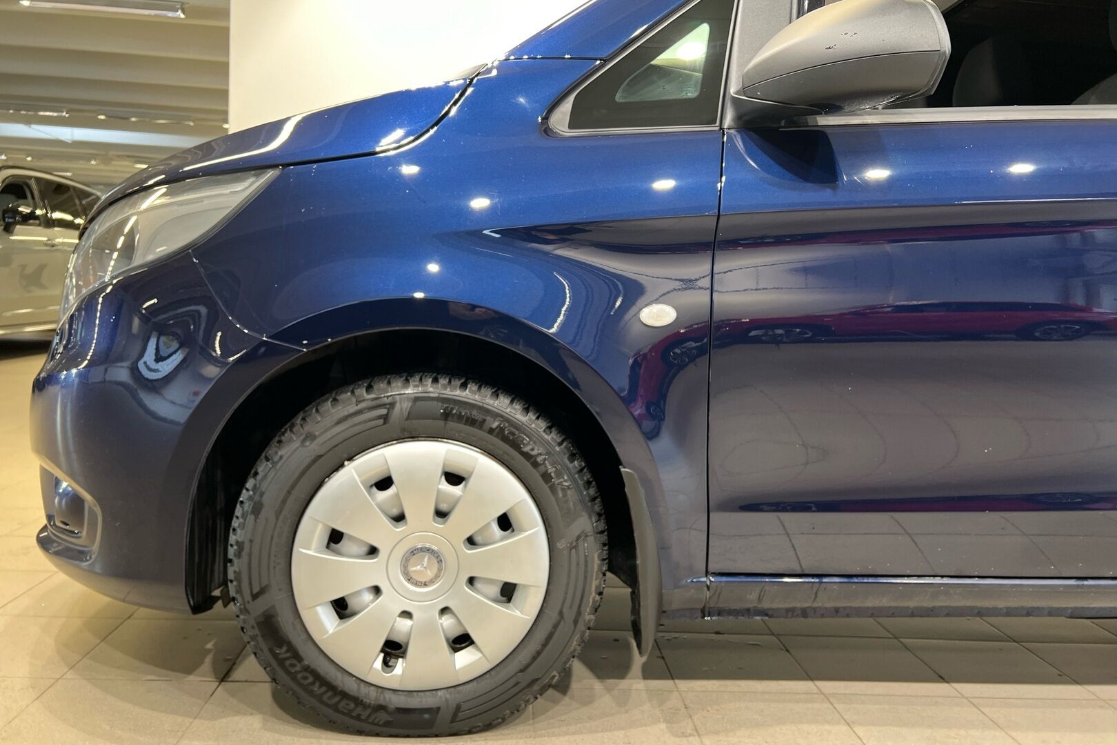 Mercedes-Benz Vito iso kuva 23