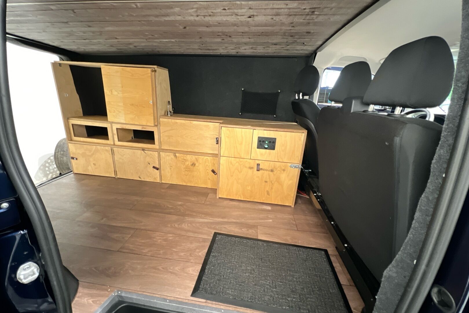 Mercedes-Benz Vito iso kuva 6