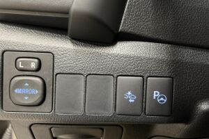 Toyota Auris esikatselu 18