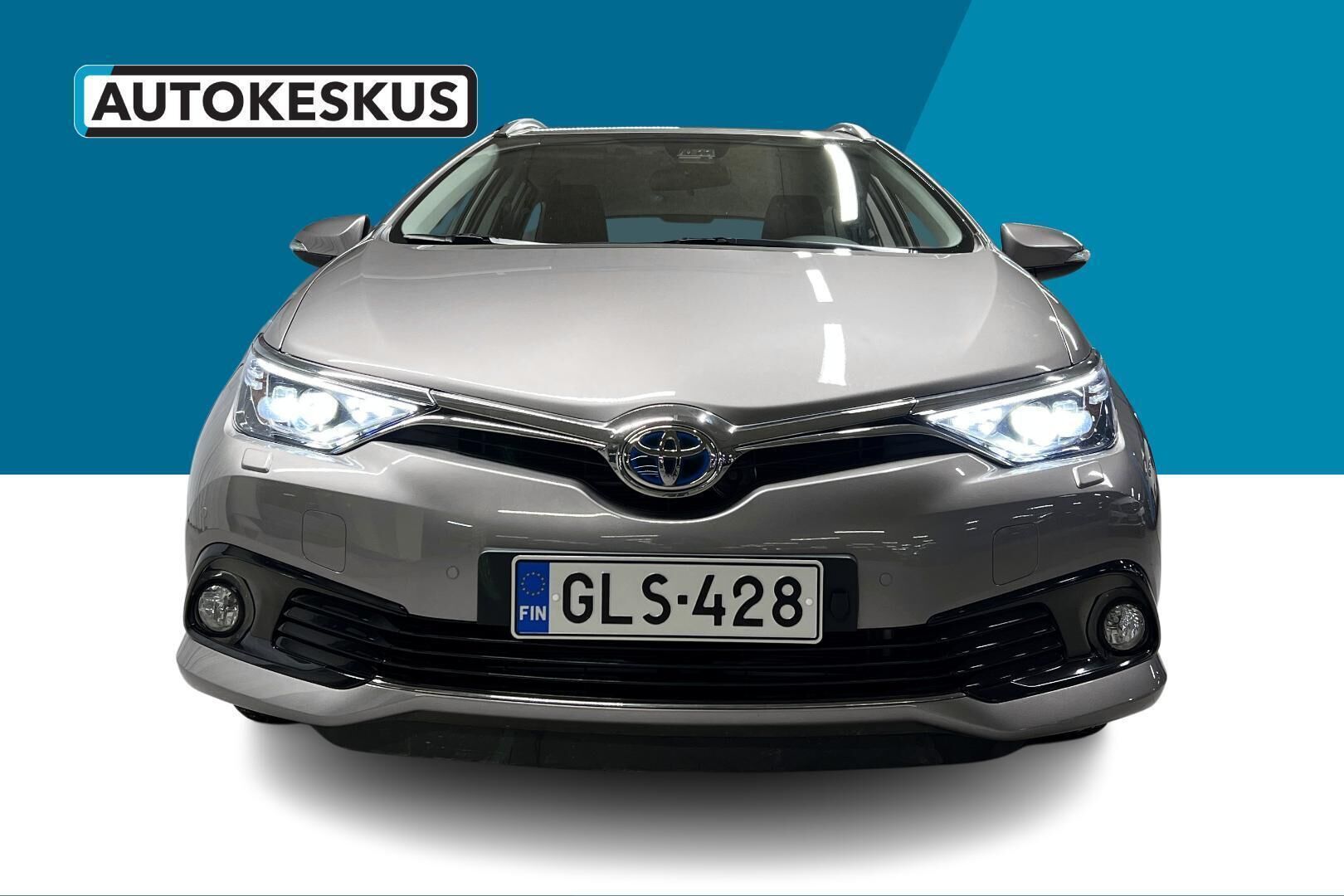 Toyota Auris iso kuva 2
