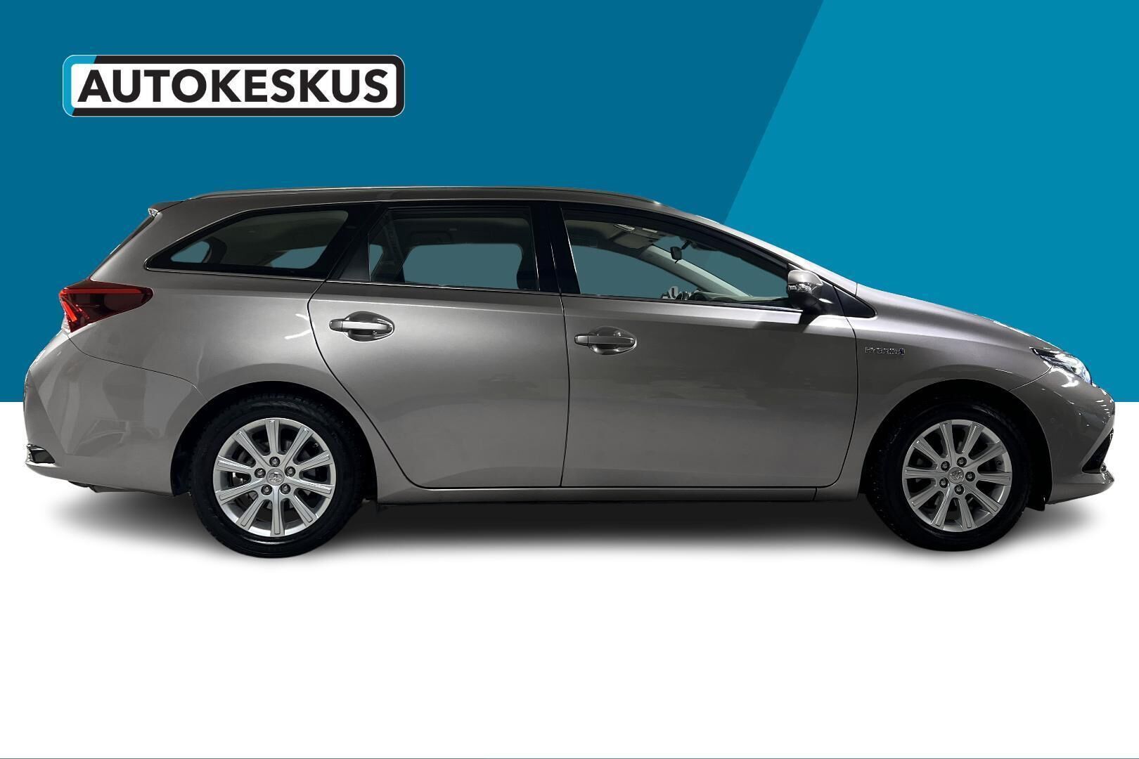 Toyota Auris iso kuva 4