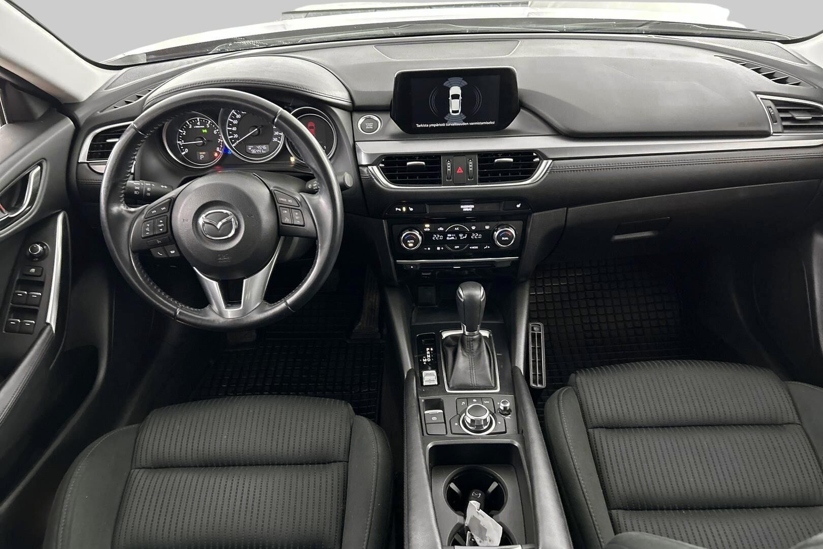 Mazda 6 iso kuva 27