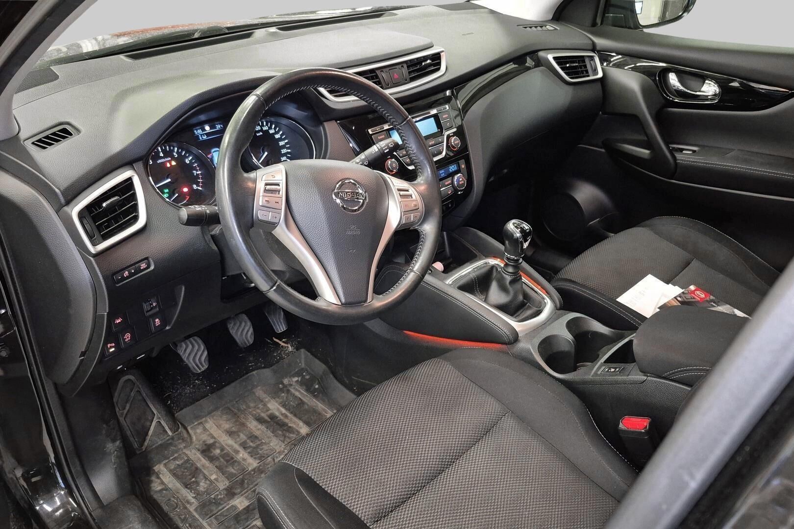 Nissan Qashqai iso kuva 1