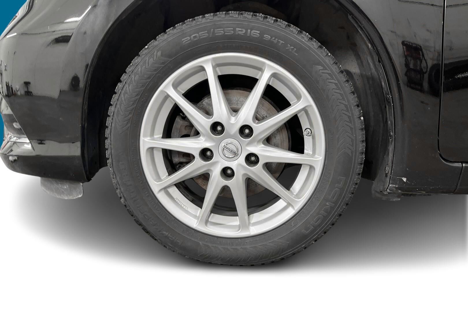 Nissan Pulsar iso kuva 11