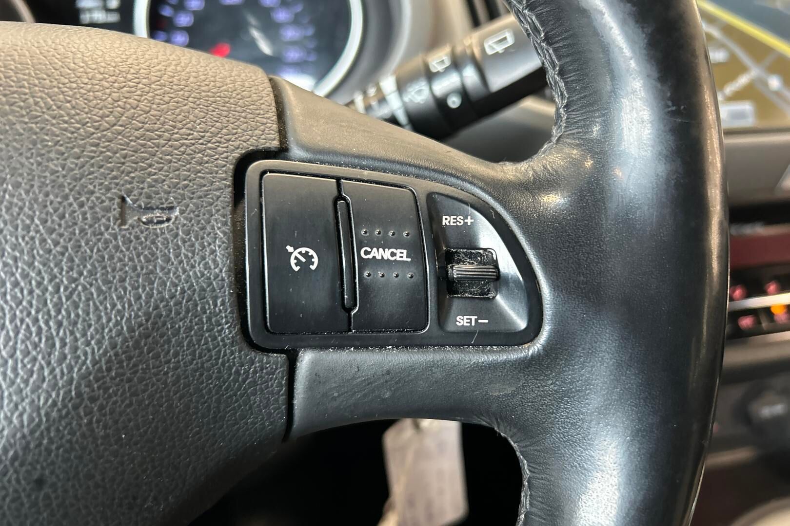 Kia Sportage iso kuva 16