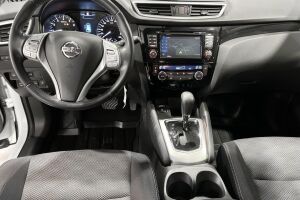 Nissan Qashqai esikatselu 10