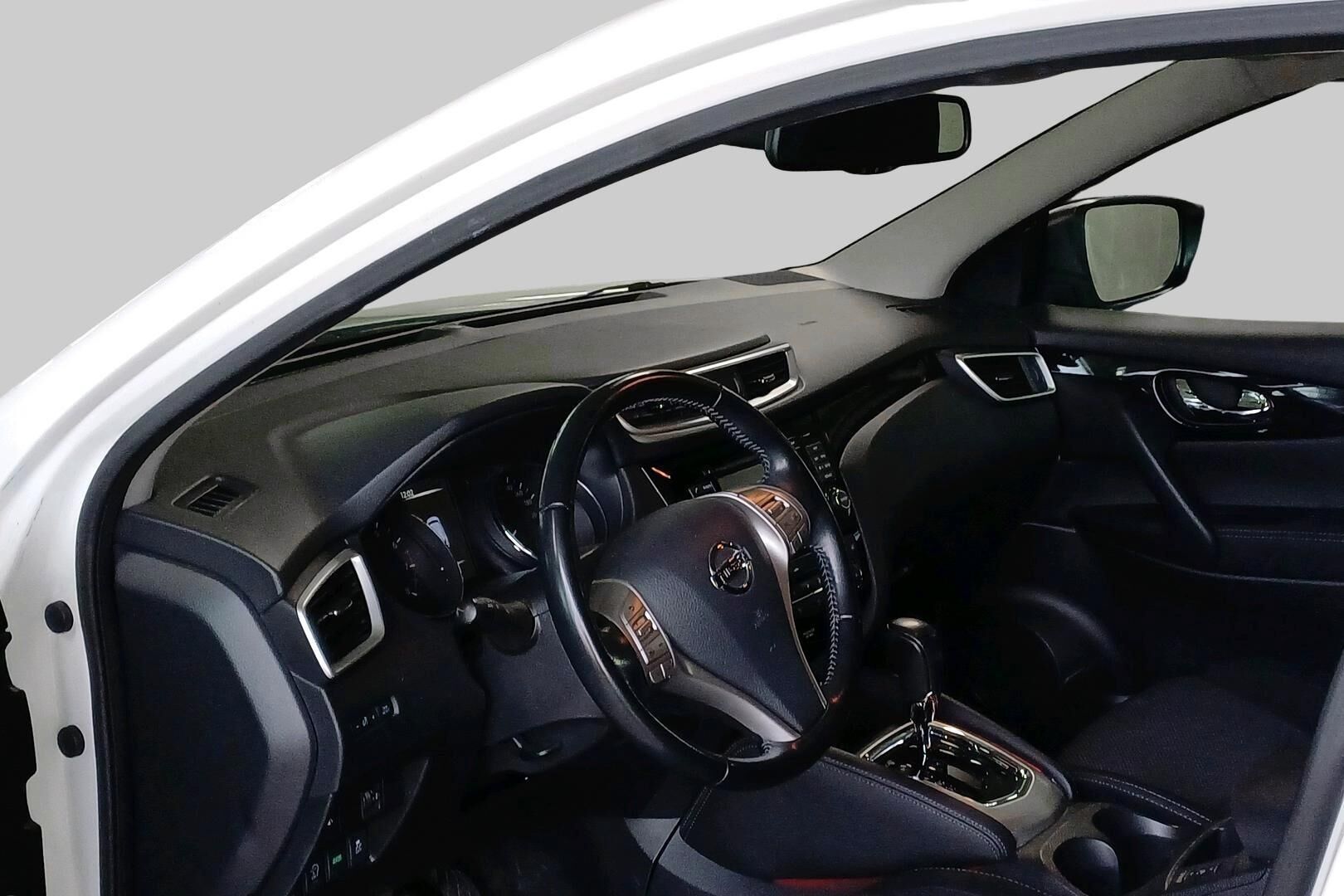 Nissan Qashqai iso kuva 2