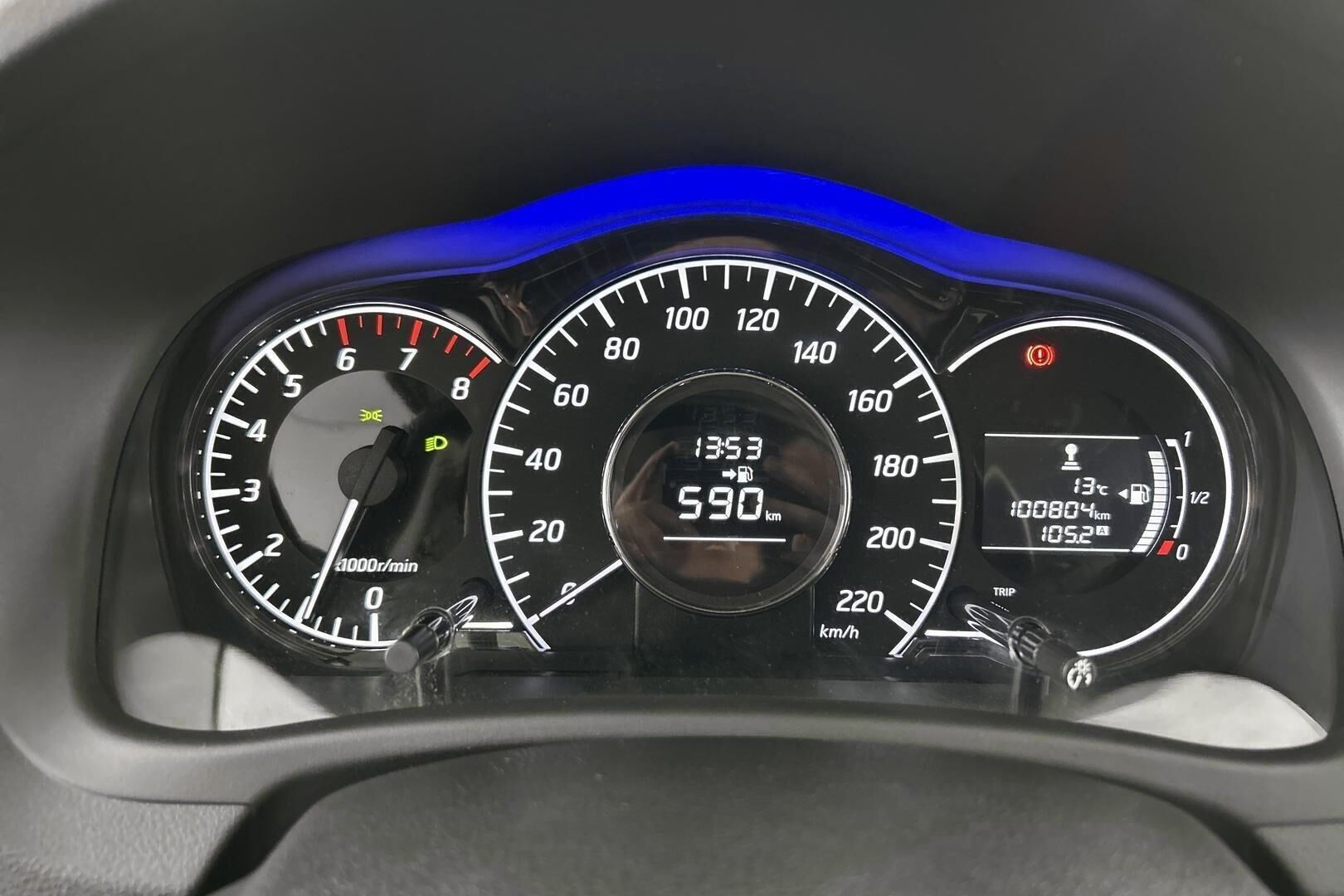 Nissan Note iso kuva 13