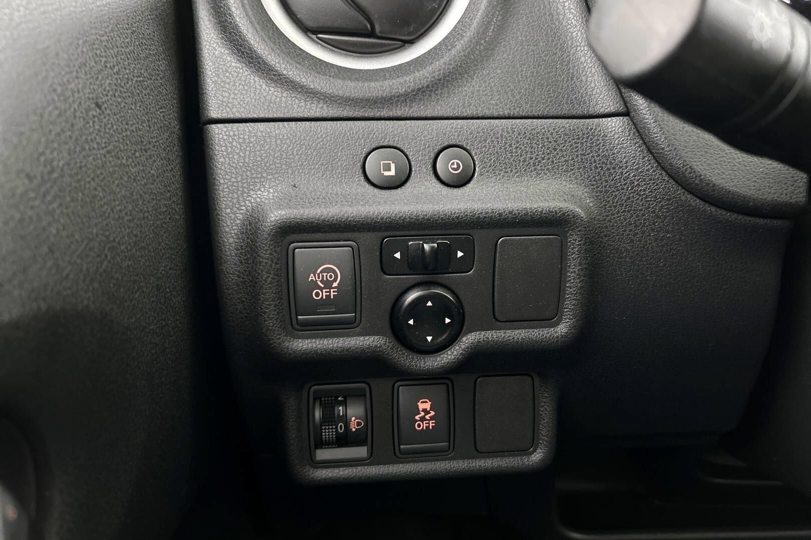 Nissan Note iso kuva 18