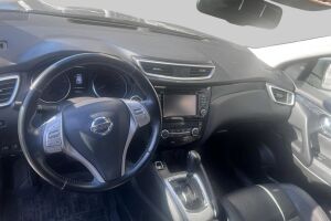 Nissan Qashqai esikatselu 2