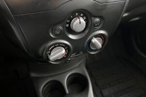 Nissan Note esikatselu 18