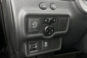 Nissan Note esikatselu 23