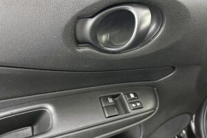 Nissan Note esikatselu 24