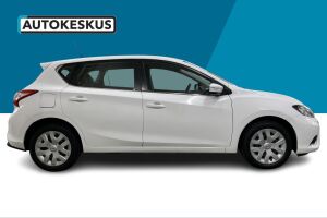 Nissan Pulsar esikatselu 14