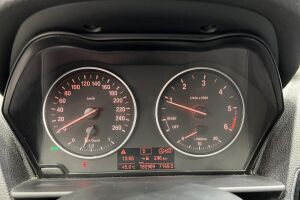 BMW 1-SARJA esikatselu 12