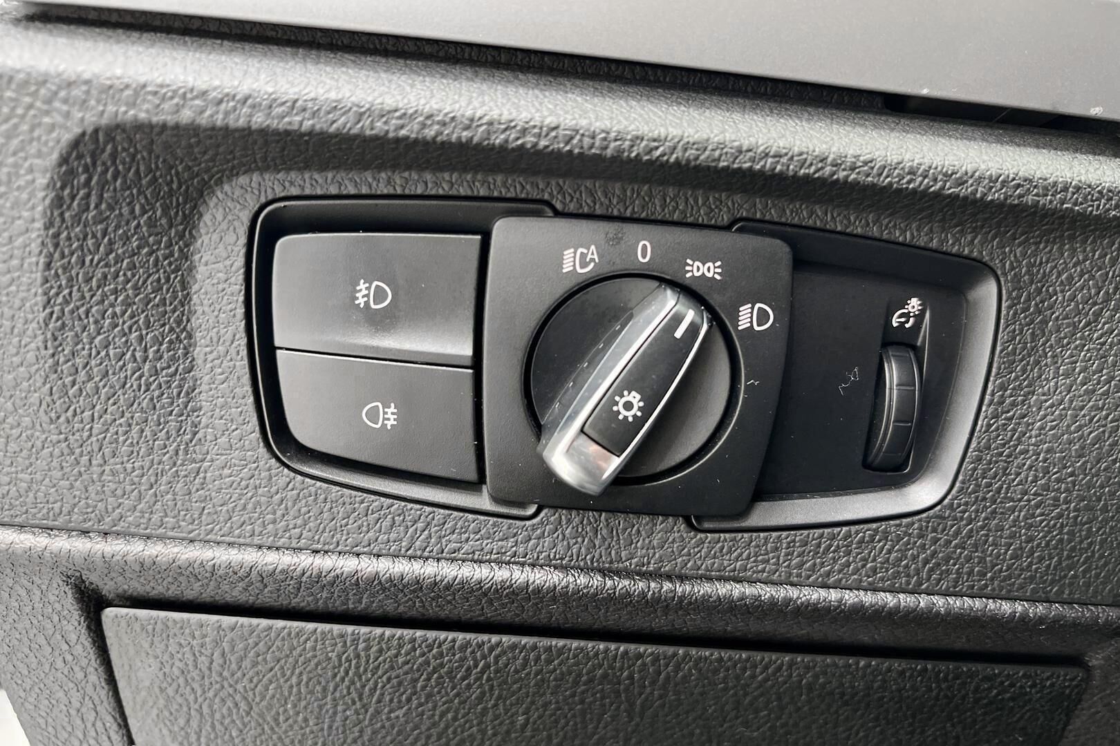 BMW 1-SARJA iso kuva 23