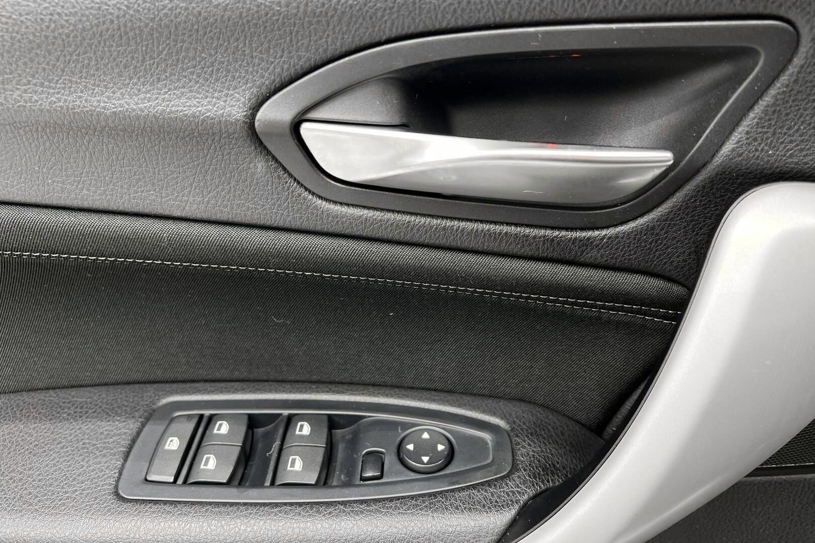 BMW 1-SARJA iso kuva 24