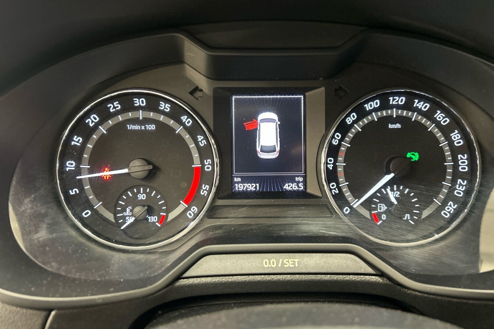 Skoda Octavia iso kuva 15