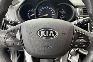 Kia Rio esikatselu 18