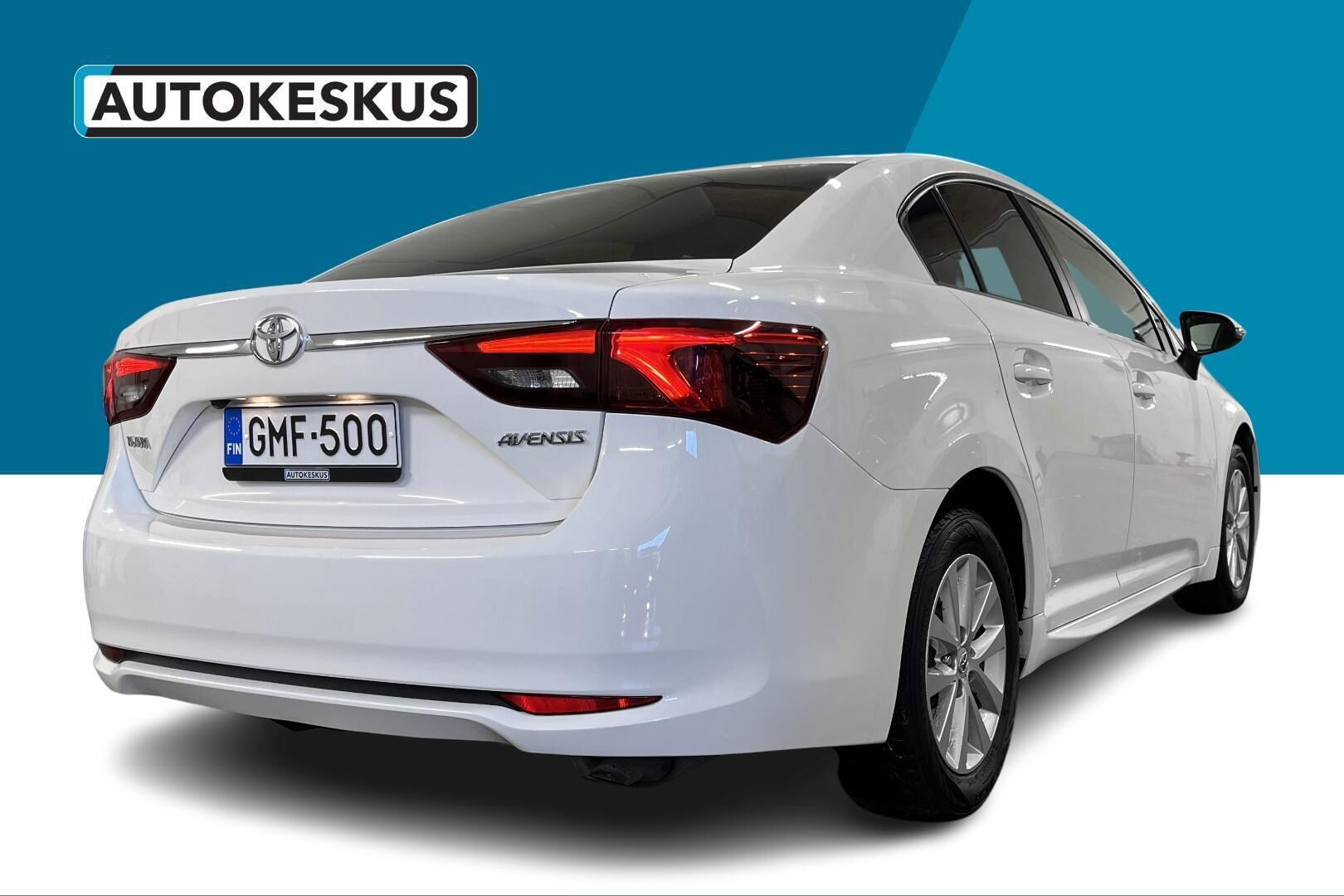 Toyota Avensis iso kuva 5