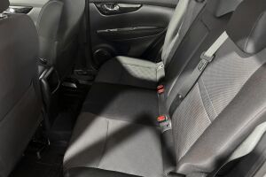 Nissan Qashqai esikatselu 10