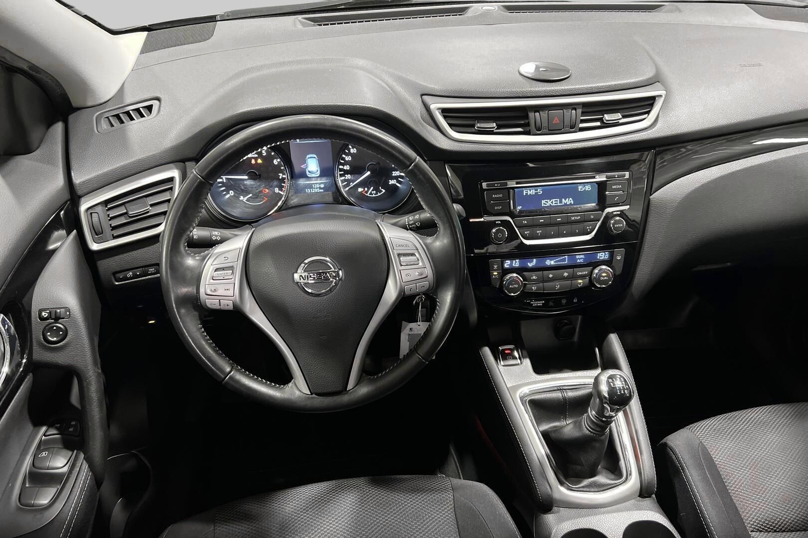 Nissan Qashqai iso kuva 11