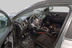 Nissan Qashqai esikatselu 2