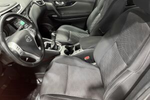 Nissan Qashqai esikatselu 9