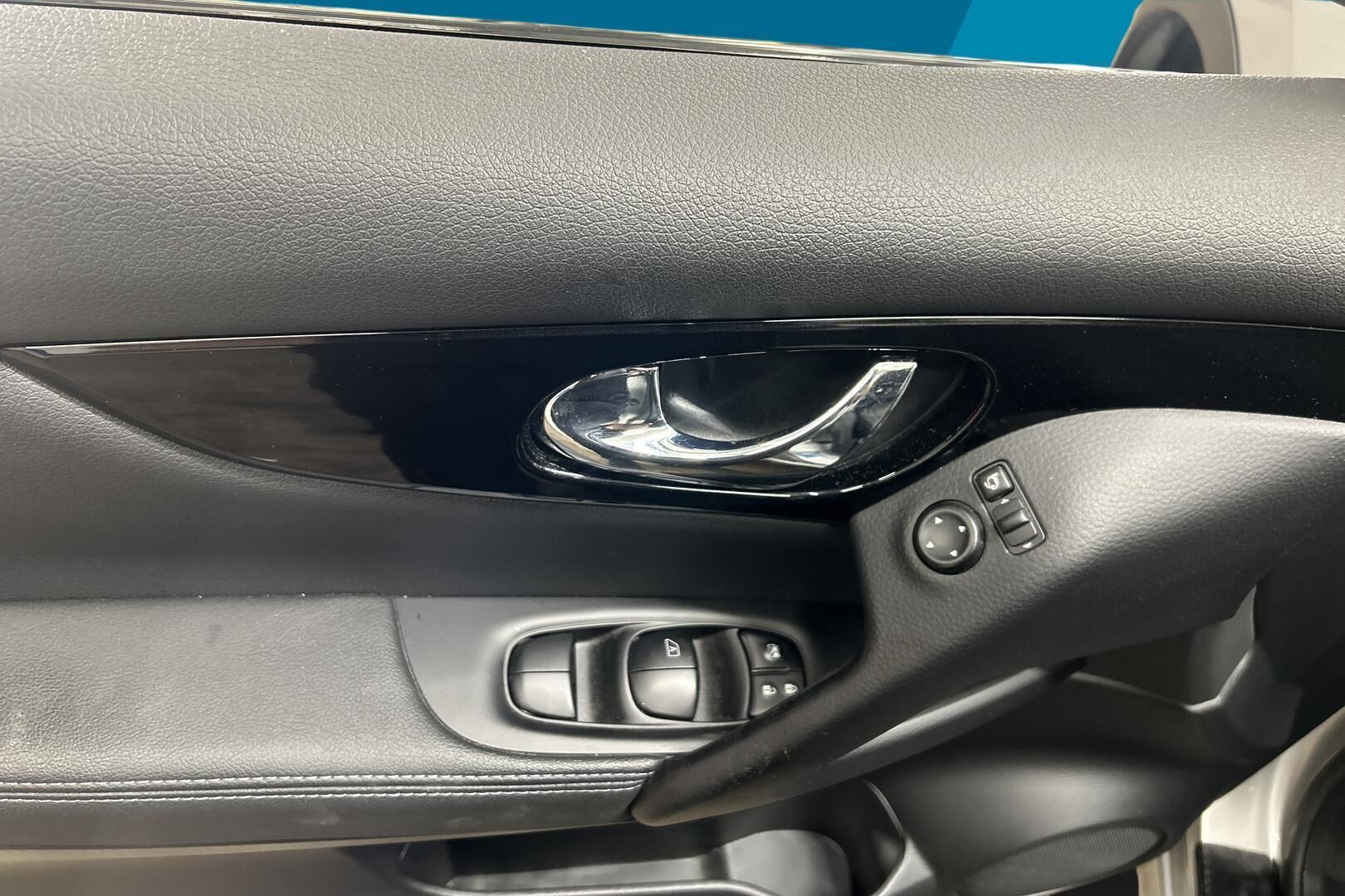 Nissan Qashqai iso kuva 23
