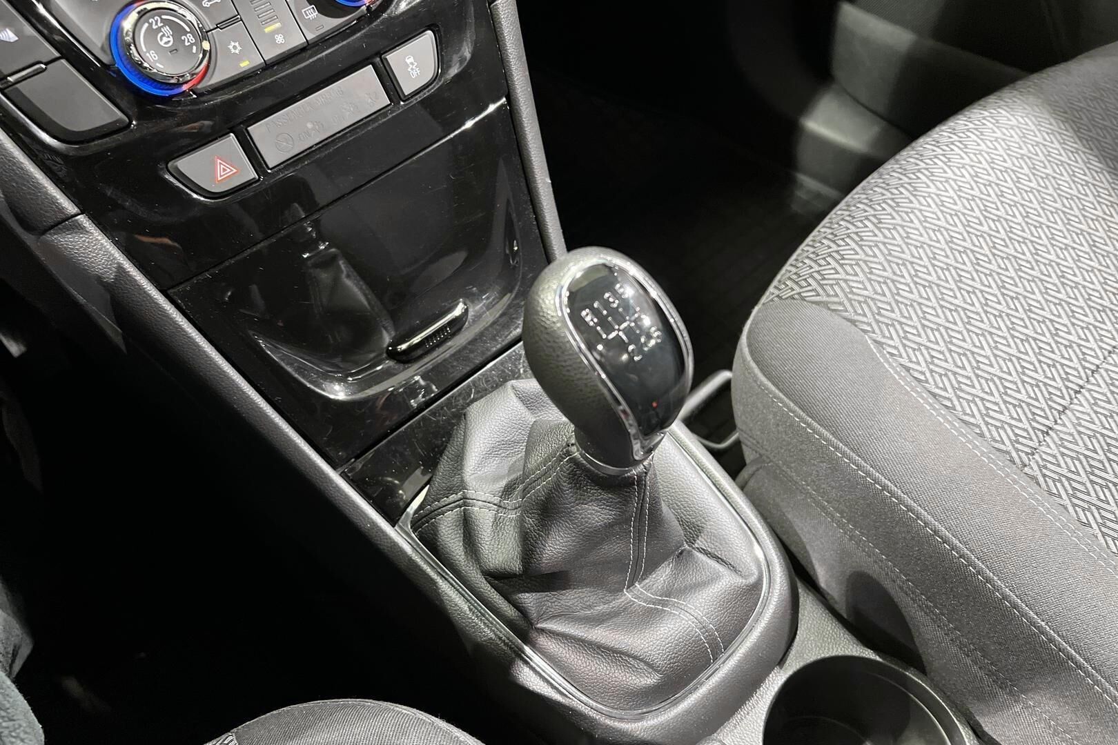 Opel Mokka iso kuva 19