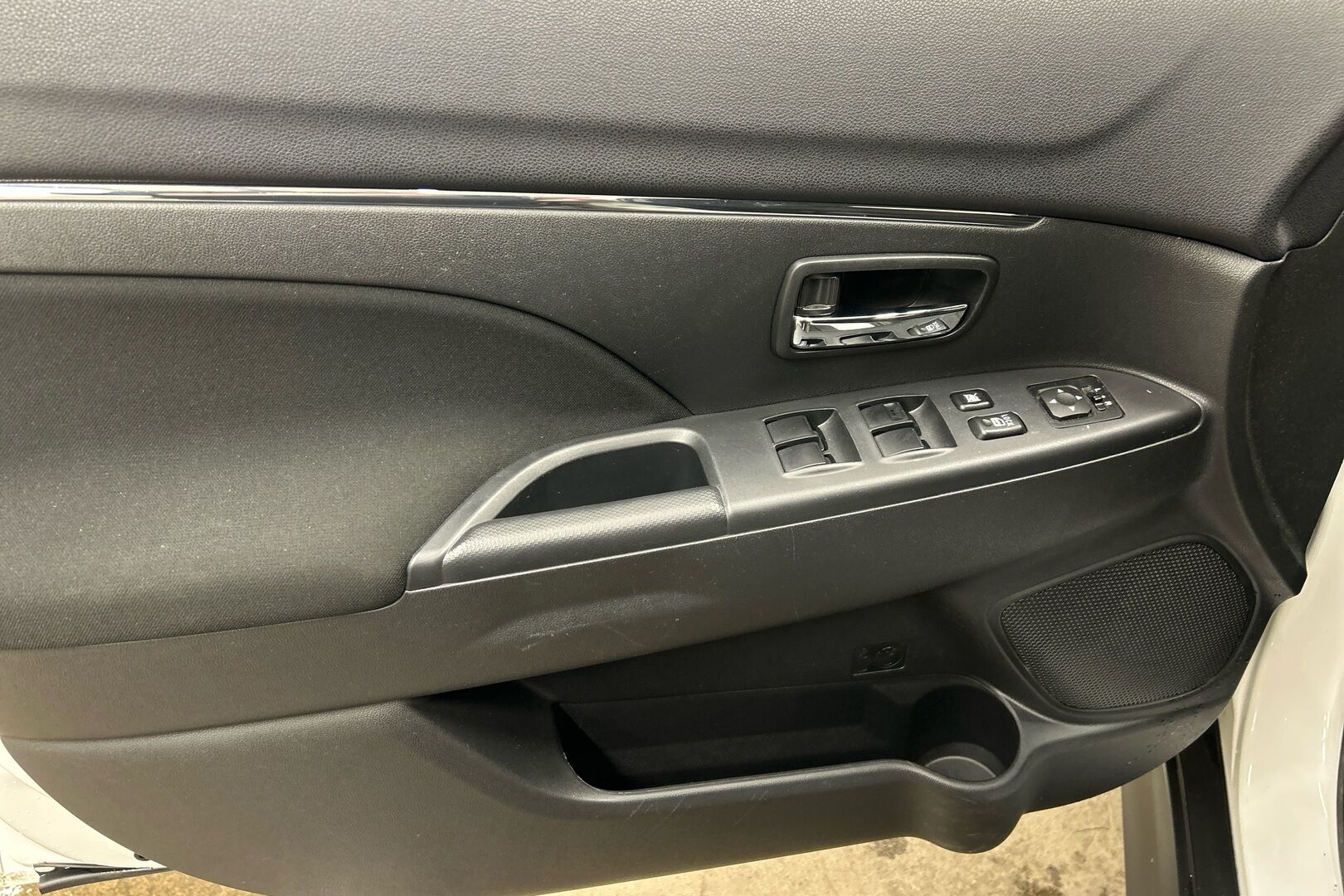 Mitsubishi ASX iso kuva 11